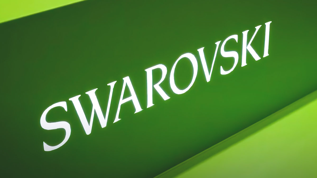 WrapStyle Elevates Swarovski Store with Impressive Makeover