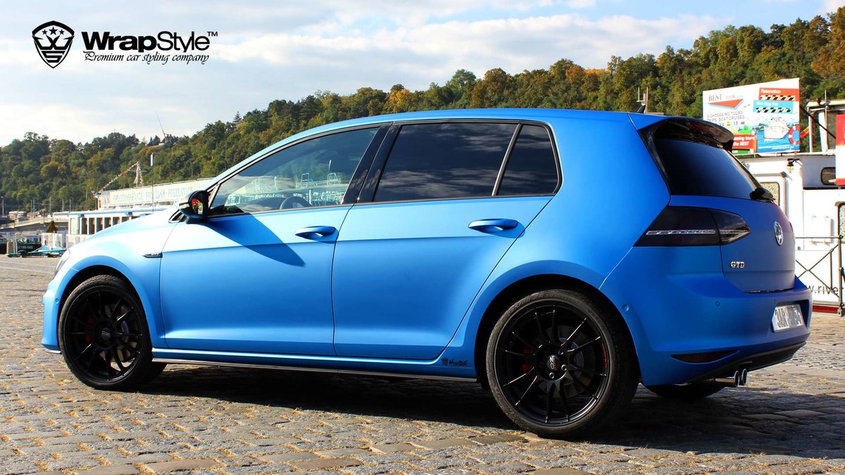 Volkswagen Golf - Blue Matt wrap - cover