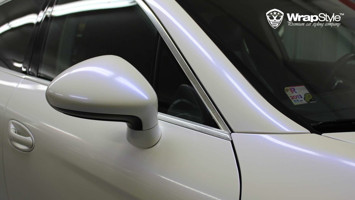 Porsche Panamera - White Pearl wrap - cover