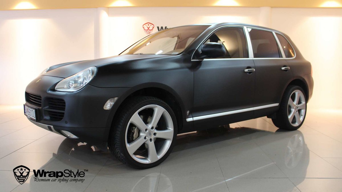 Porsche Cayenne - Black Carbon wrap - cover