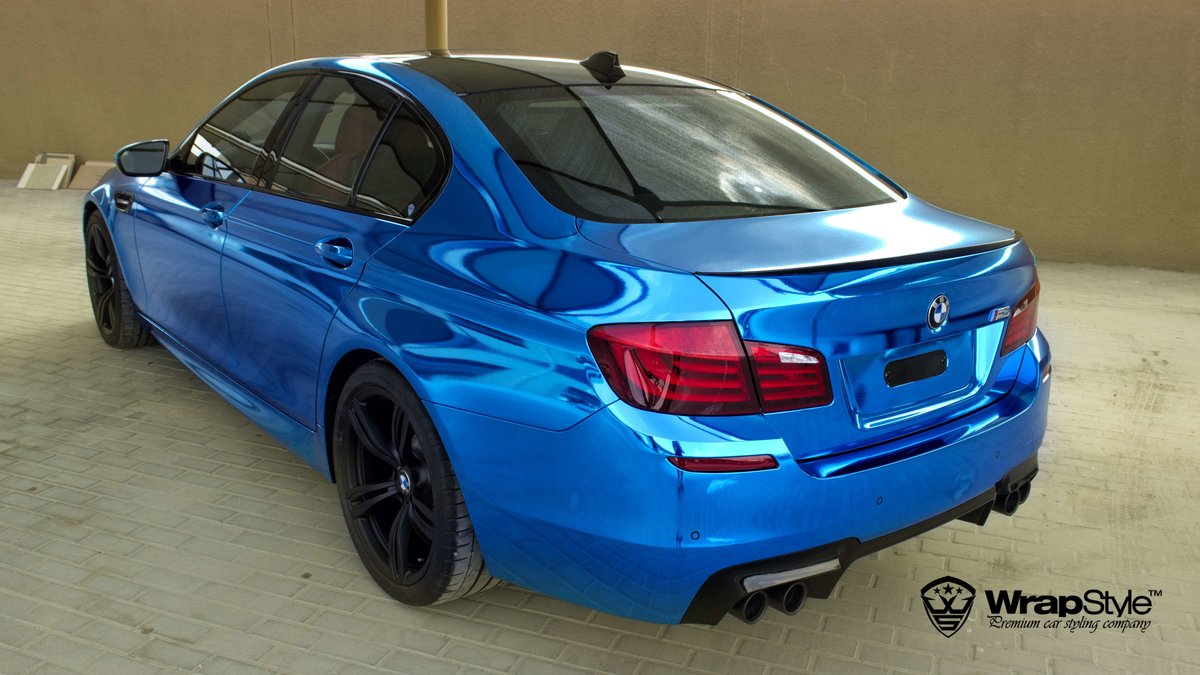 BMW M4 - Blue Chrome wrap - cover