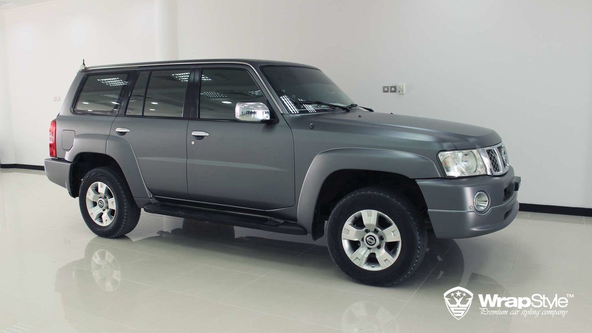 Nissan Patrol - Anthracite Matt wrap - cover