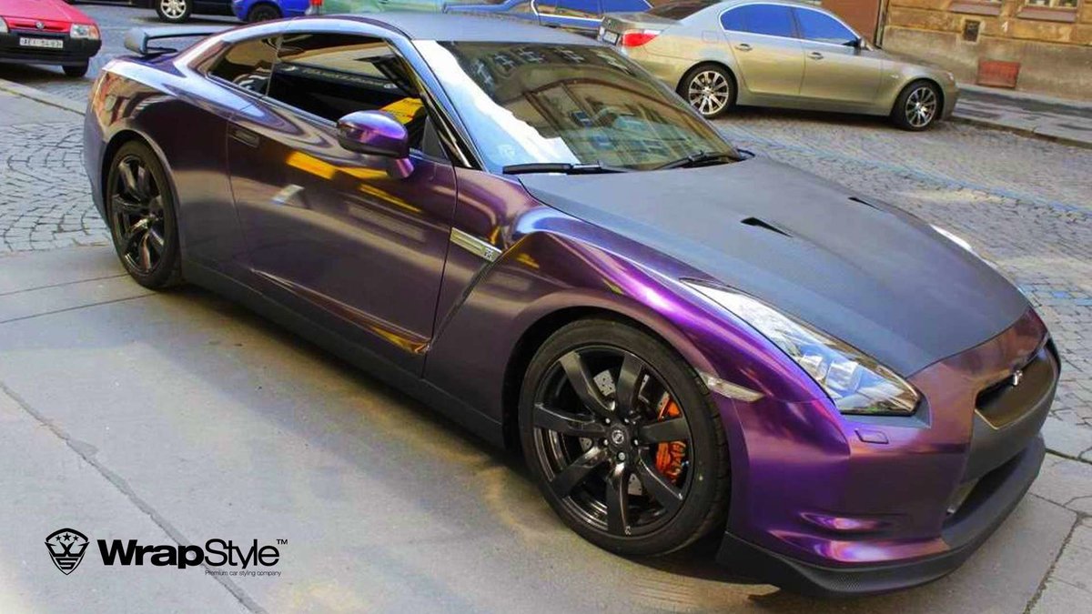 Nissan GTR - Black Violet wrap - cover