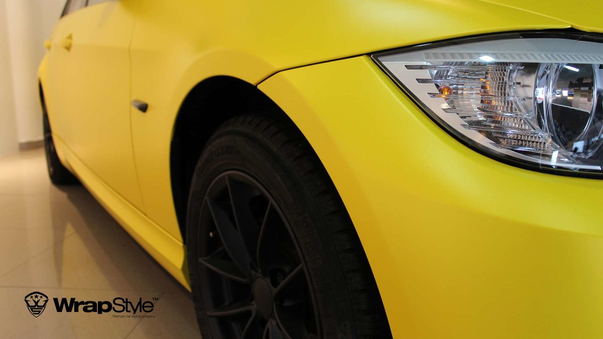 BMW M4 - Yellow Matt wrap - cover