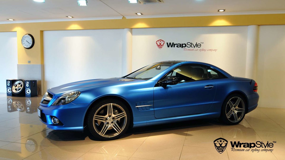 Mercedes SL - Blue Satin wrap - cover