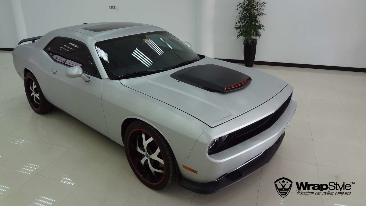 Dodge Challenger - Silver Gloss wrap - cover