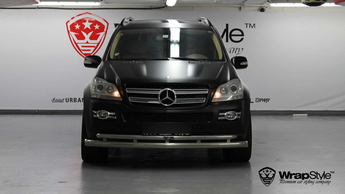 Mercedes GL  - Black Matt wrap - cover