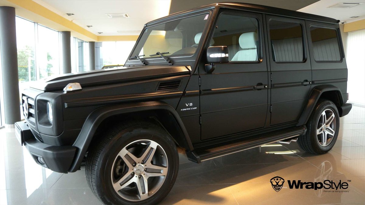 Mercedes G - Black Carbon wrap - cover