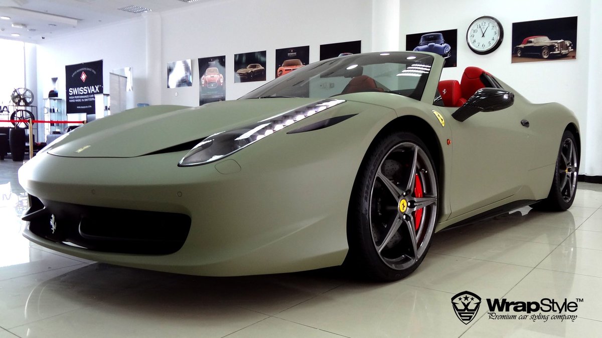 Ferrari Italia - Millitary Green Matt wrap - cover