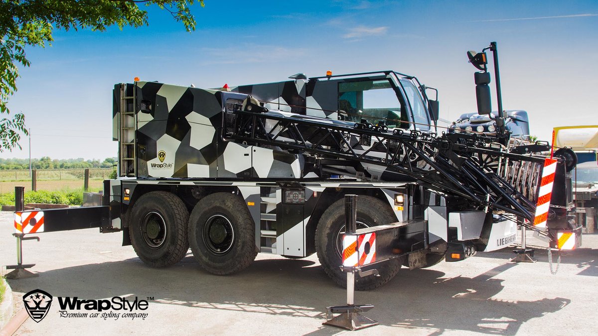 Liebherr Crane - Camo design - cover