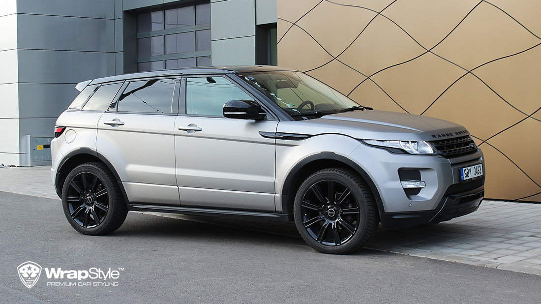 Range Rover Evoque - Brushed titanium - cover