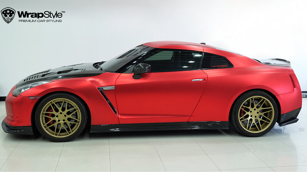 Nissan GTR - Red Chrome Satin wrap - cover