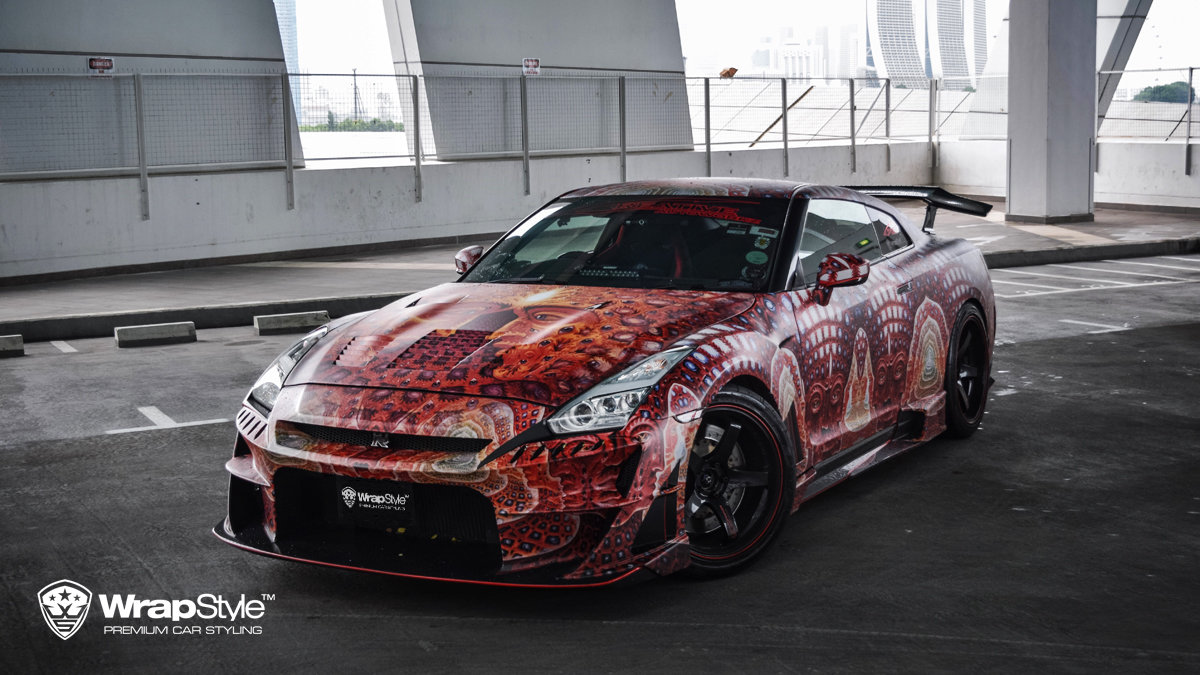 Nissan GTR - Psychedelic design - cover