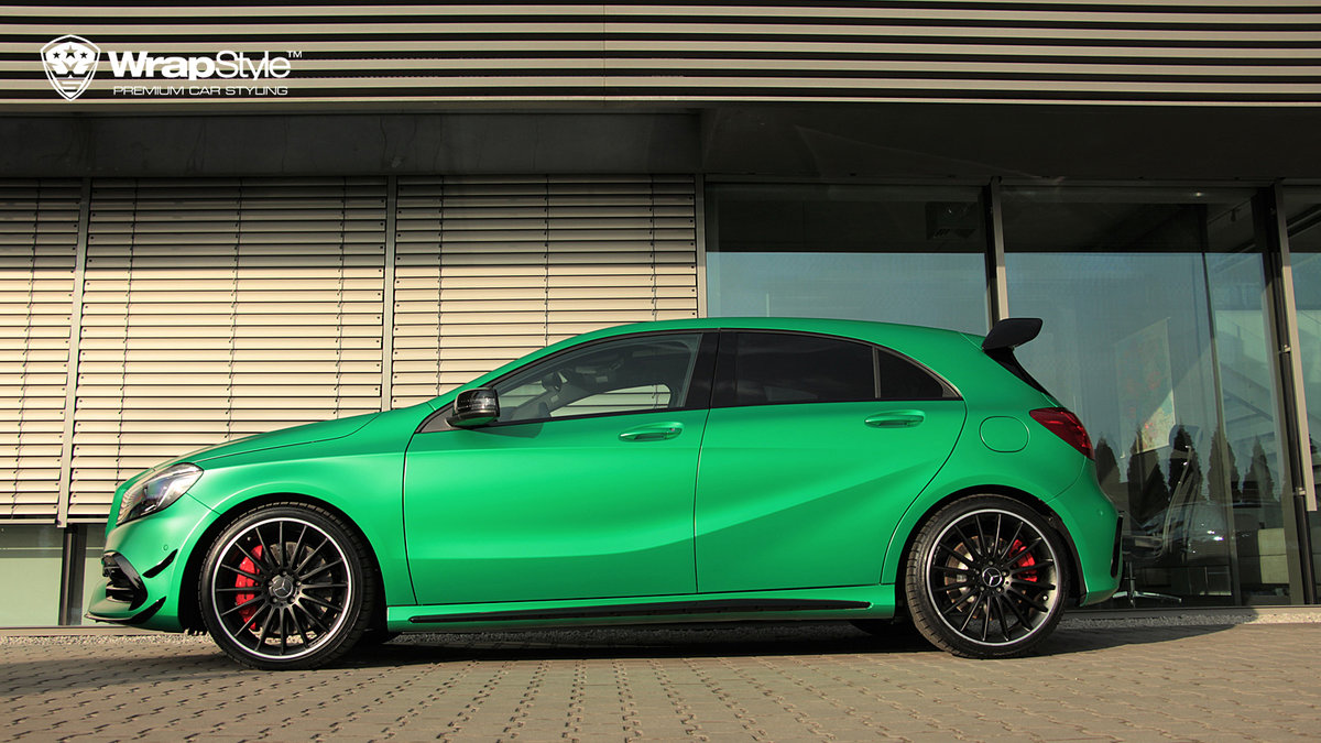 Mercdes Benz 45 AMG - Green Matt wrap - cover