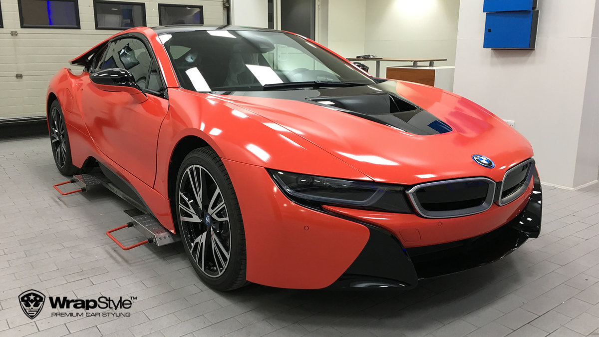 BMW i8 - Red Gloss wrap - cover