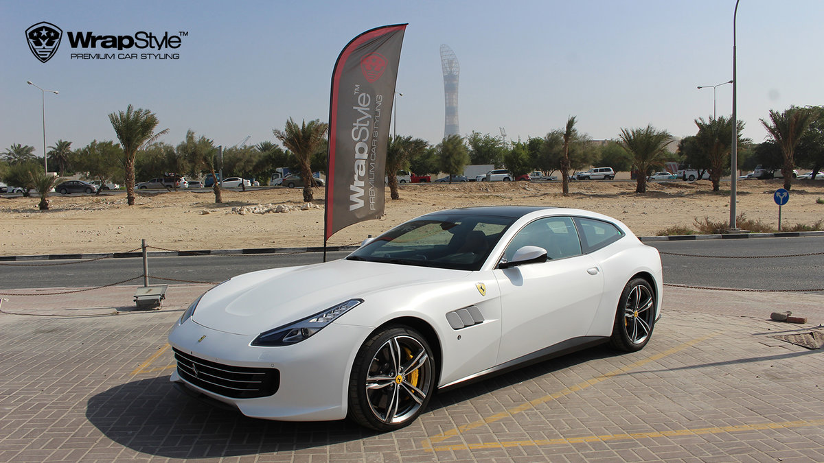 Ferrari GTC 4 Lusso - White Matt wrap - cover