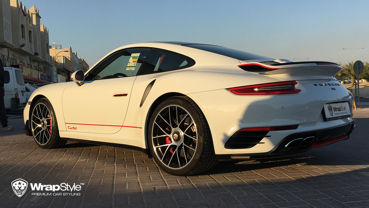Porsche 911 - White Gloss wrap - cover