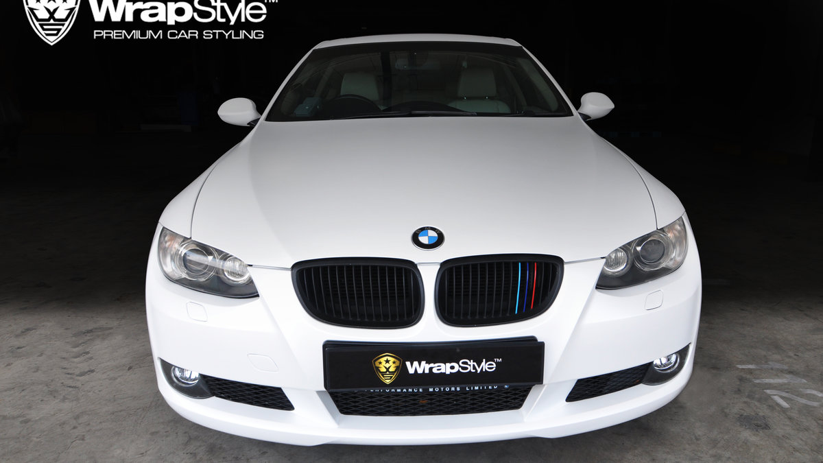 BMW 335i - White Matt Chrome wrap - cover