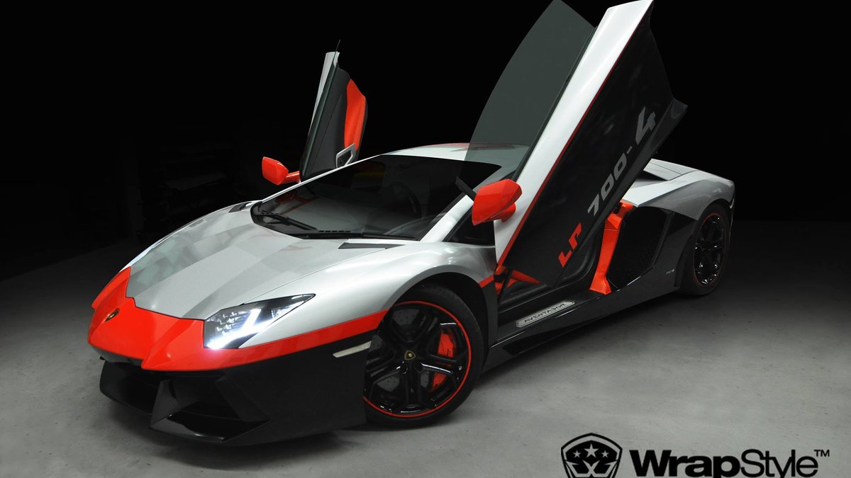Lamborghini Aventador - Stripes design - cover
