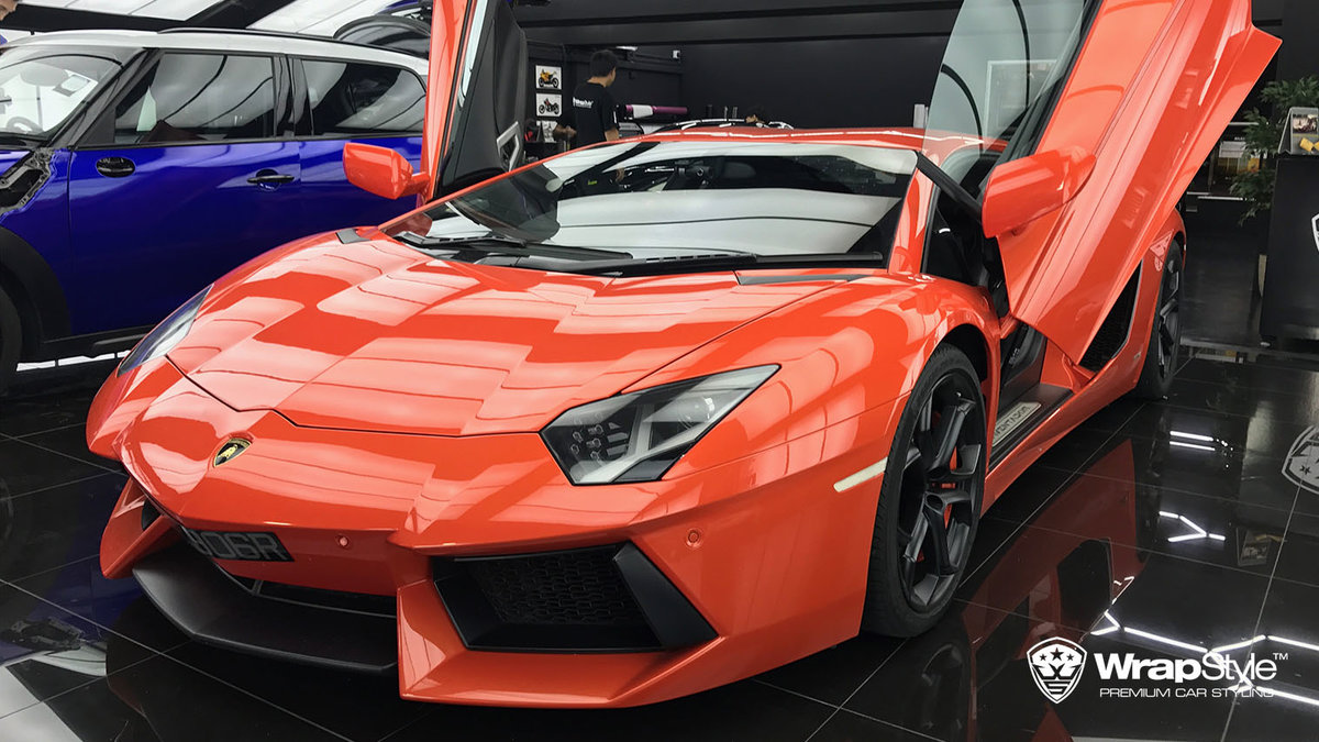 Lamborghini Aventador - Orange Gloss wrap - cover