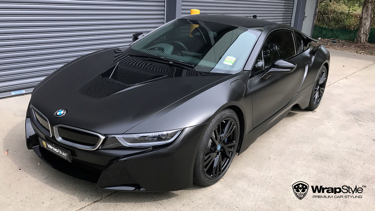 BMW i8 - Black Satin wrap - cover