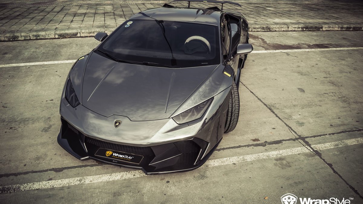Lamborghini Huracan - Black Chrome wrap - cover