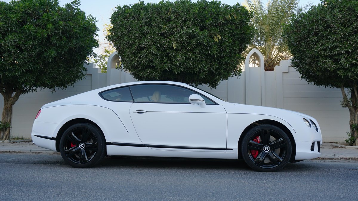 Bentley Continental  - White Matt wrap - img 1