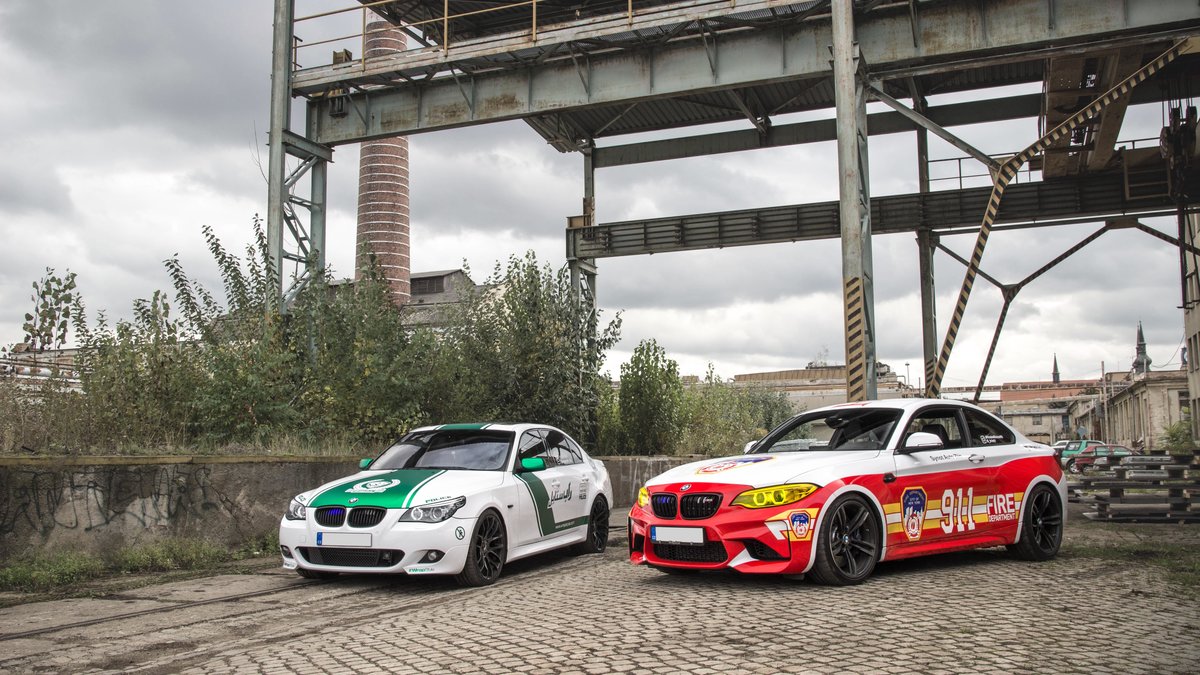 BMW M2 / BMW 535i - Dubai Police / New York Fire Department Wrap - img 3