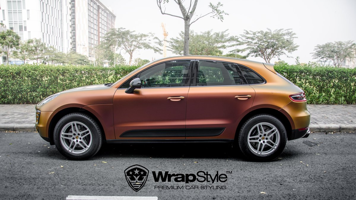 Porsche Macan - Color Flow wrap - cover