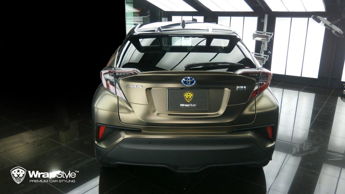 Toyota C-HR - Pearl Metal Coffee wrap - img 3