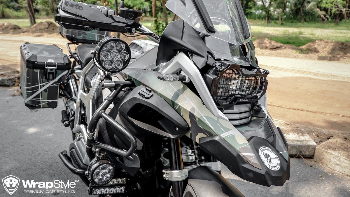 BMW GS Adventure - Camo design - img 3