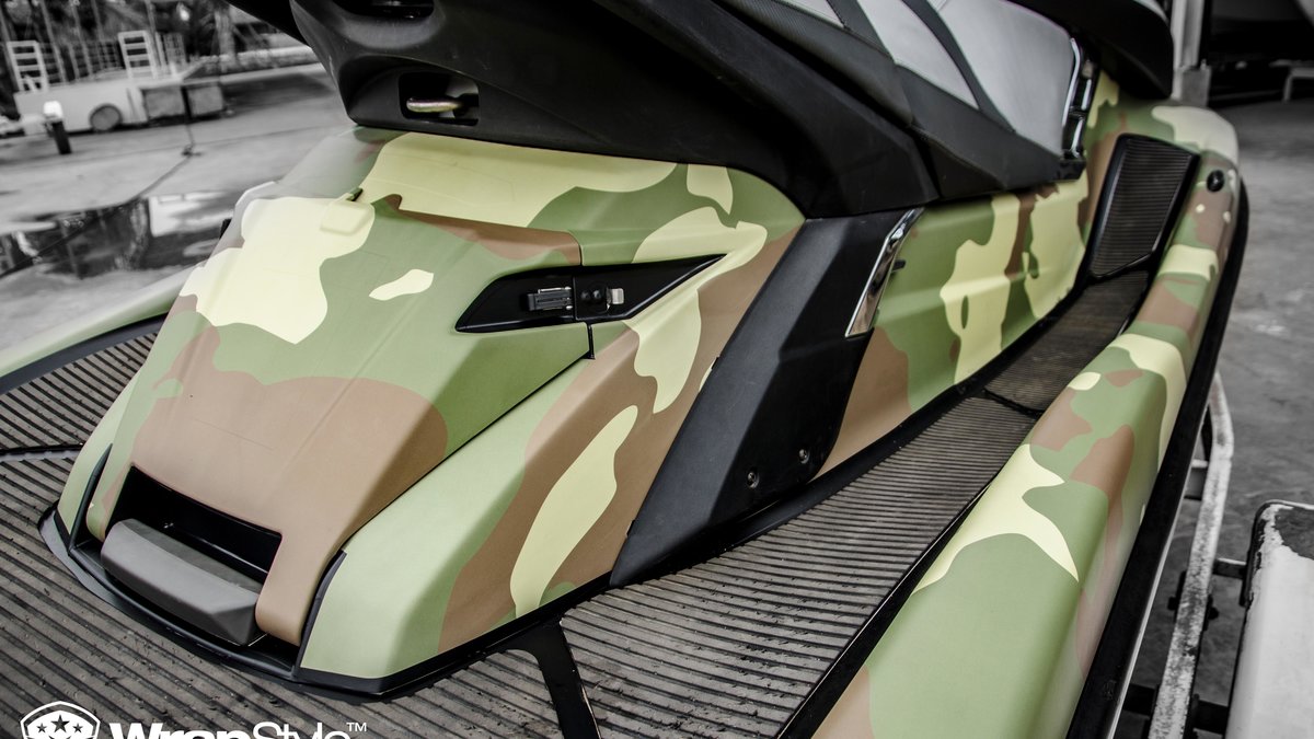 Yamaha WaveRunner Jet Ski - Camo design - img 1