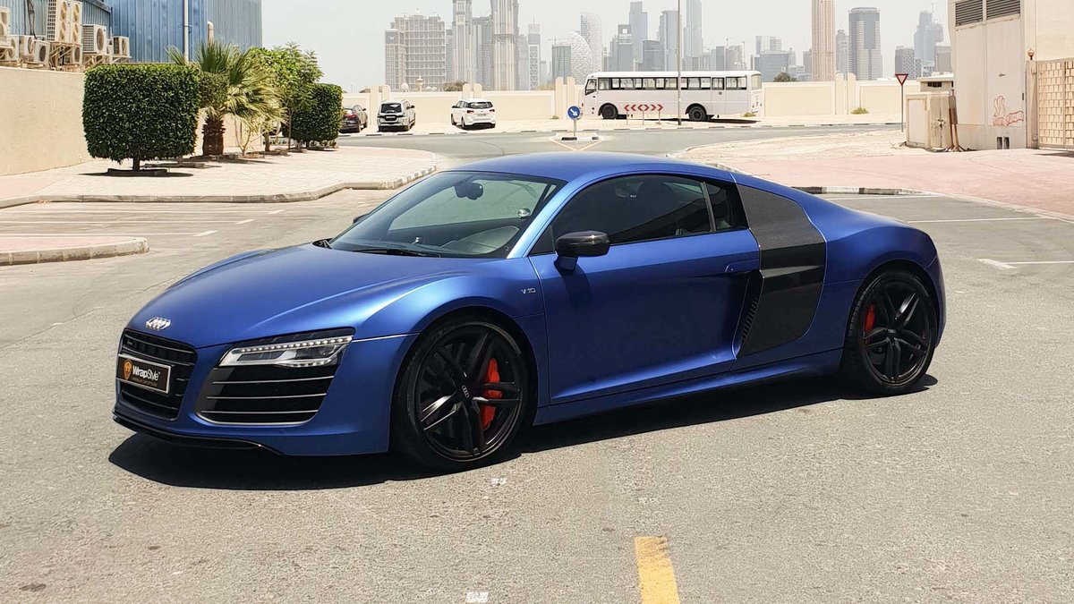 Audi R8 - Blue Satin wrap - img 1