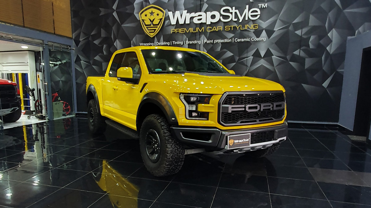 Ford Raptor - Yellow Gloss wrap - cover