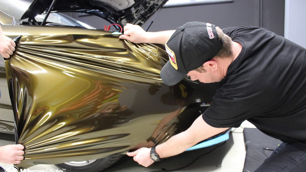 Mercedes CLS - Midnight Gold wrap - img 2