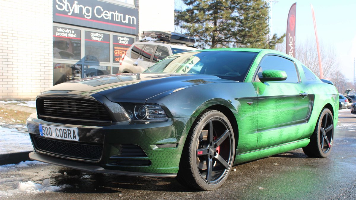 Ford Mustang - Snake Green wrap - cover