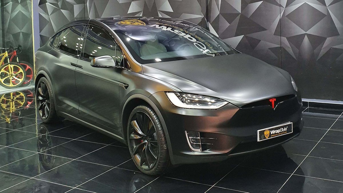 Tesla Model X - Grey Satin wrap - cover