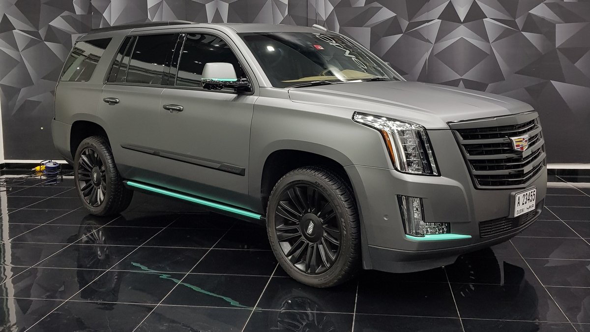 Cadillac Escalade - Grey Matt wrap - cover