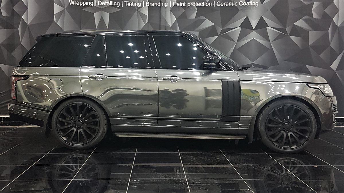 Range Rover Vogue - Chrome wrap - img 1