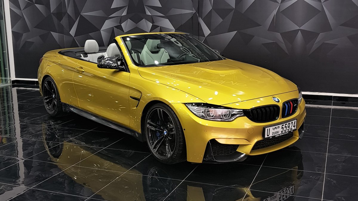 BMW M4 Cabrio - Gold Gloss wrap - cover