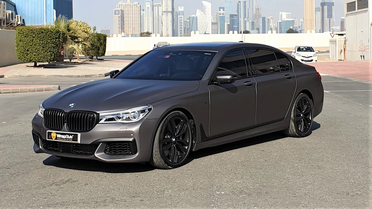BMW M760 Li - Grey Matt wrap - img 1