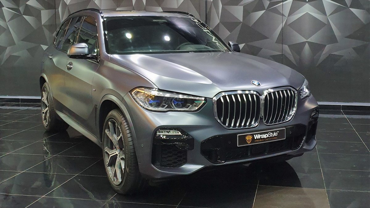 BMW X5 - Grey Satin wrap - cover