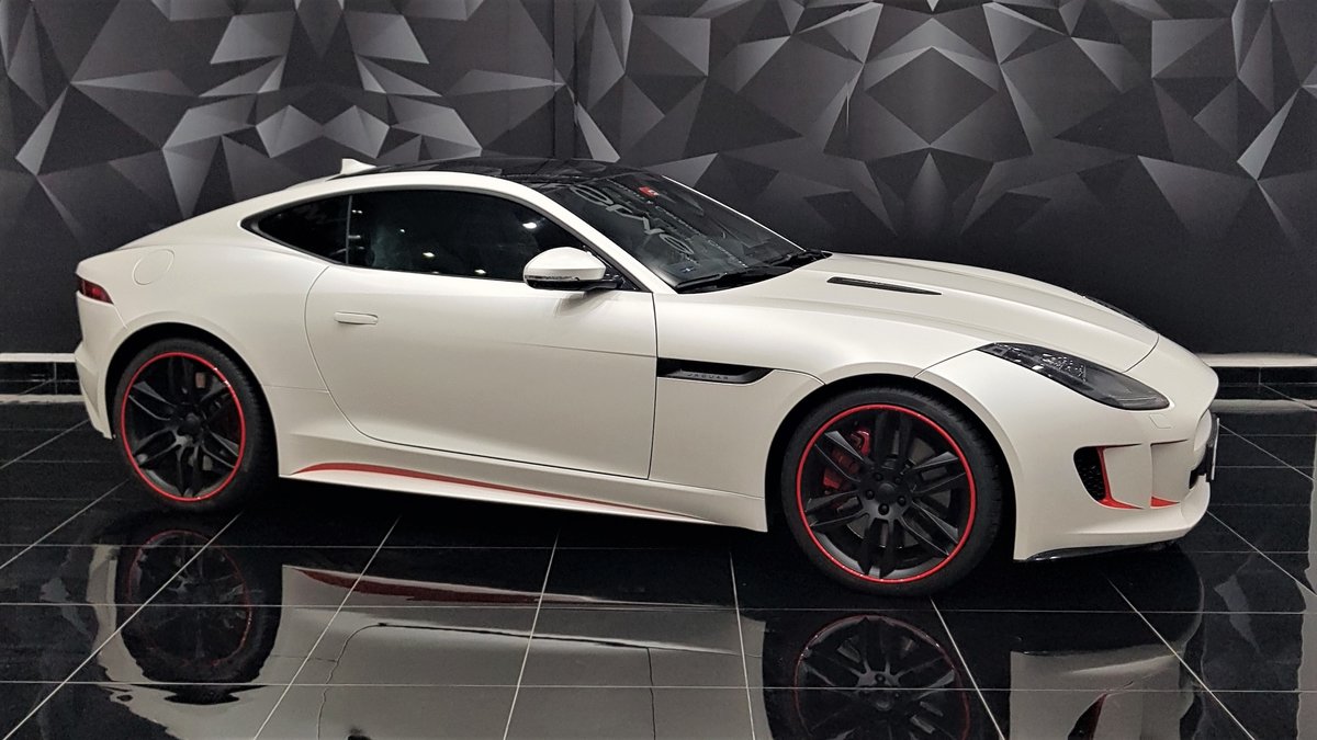 Jaguar F-Type Coupe - White Matt wrap - cover