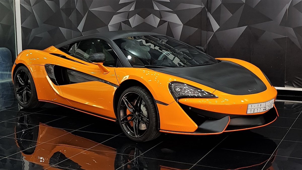 McLaren 570GT - Black Matt Detailing wrap - cover