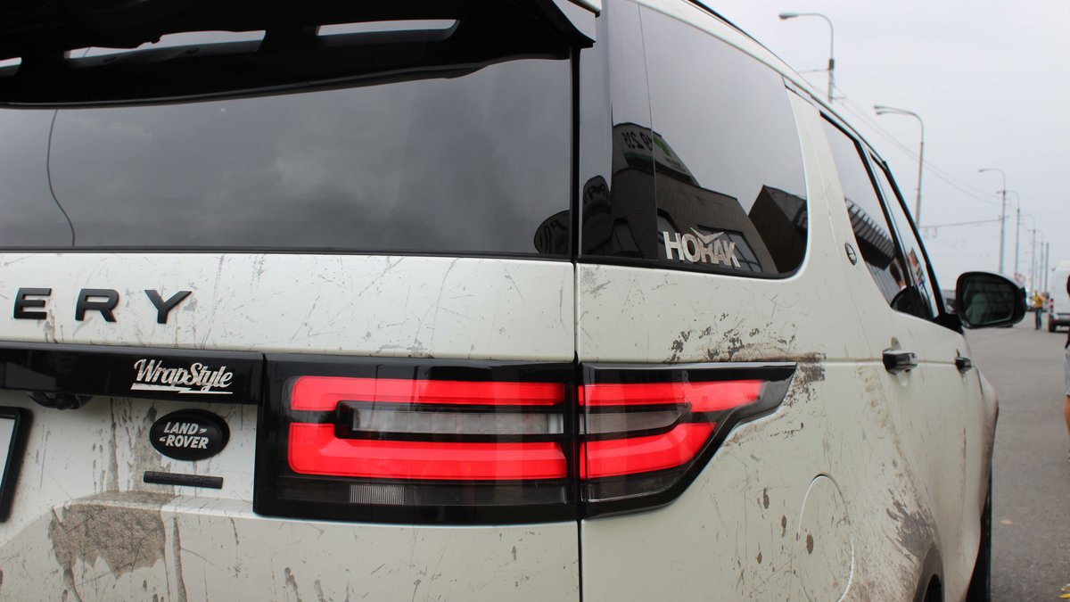 Land Rover Discovery - Dirty design - img 1