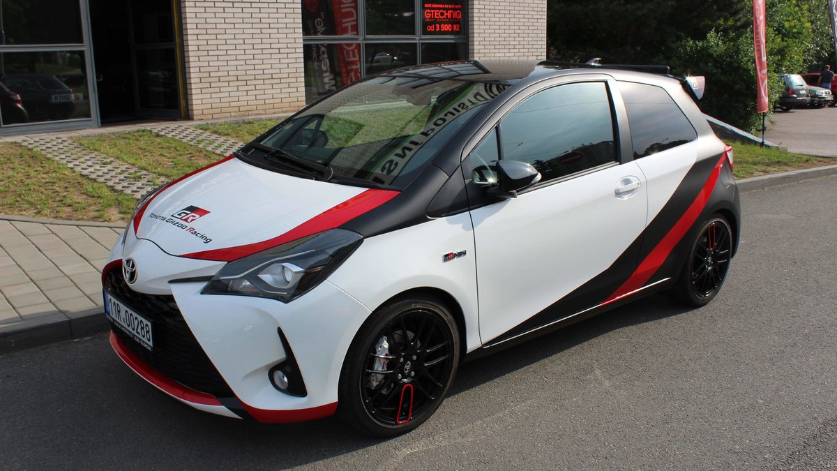 Toyota Yaris GR MN - Stripes design - cover