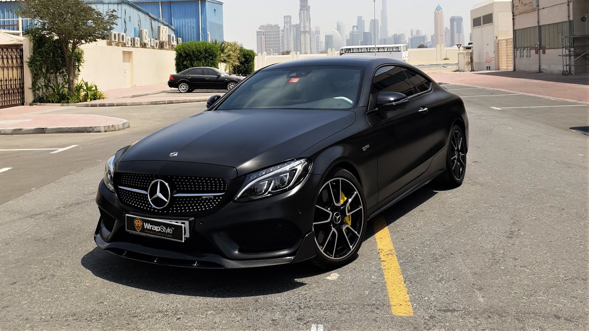 Mercedes S Coupe - Black Satin wrap - img 1