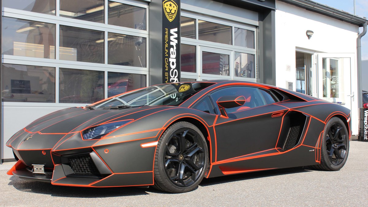 Lamborghini Aventador - Tron Wrap - cover