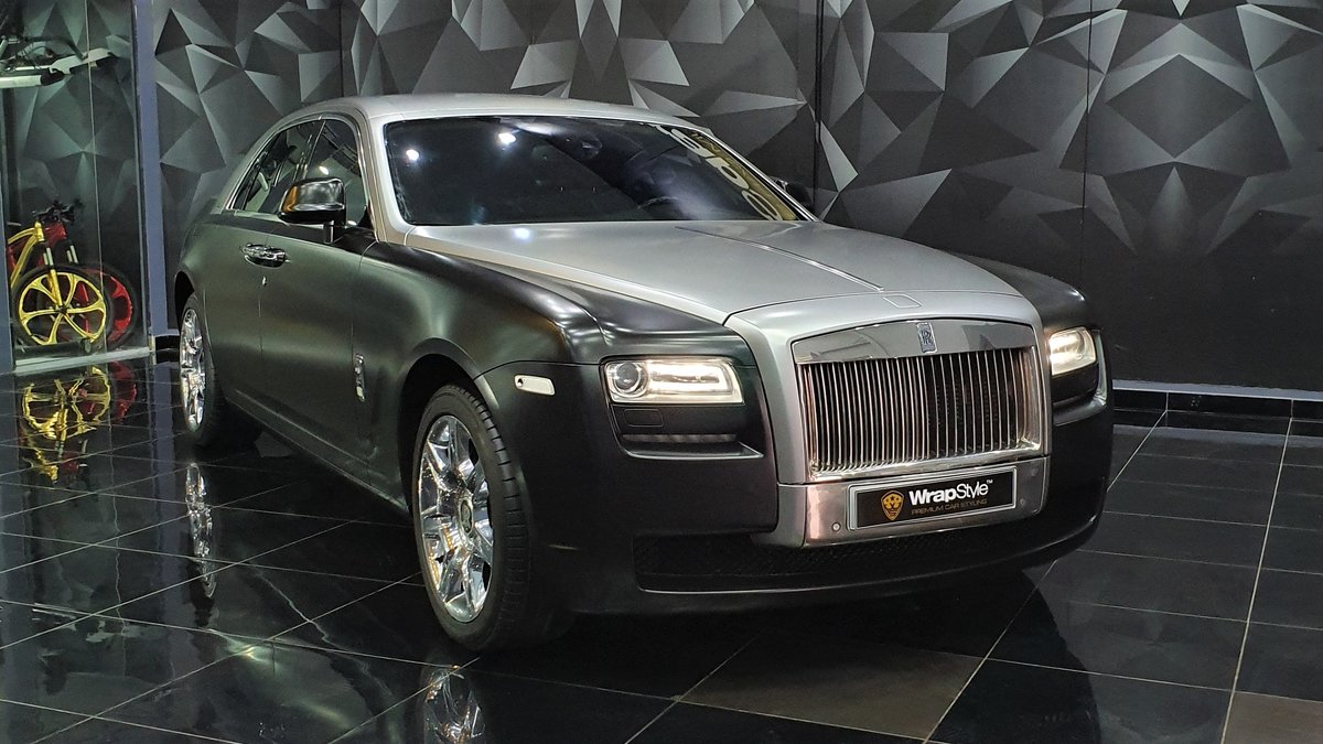 Rolls-Royce Ghost - Black Satin wrap - cover