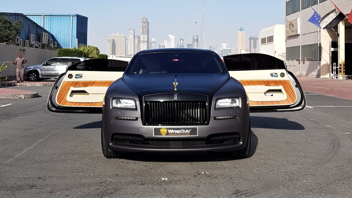 Rolls-Royce Wraith - Grey Matt wrap - img 1